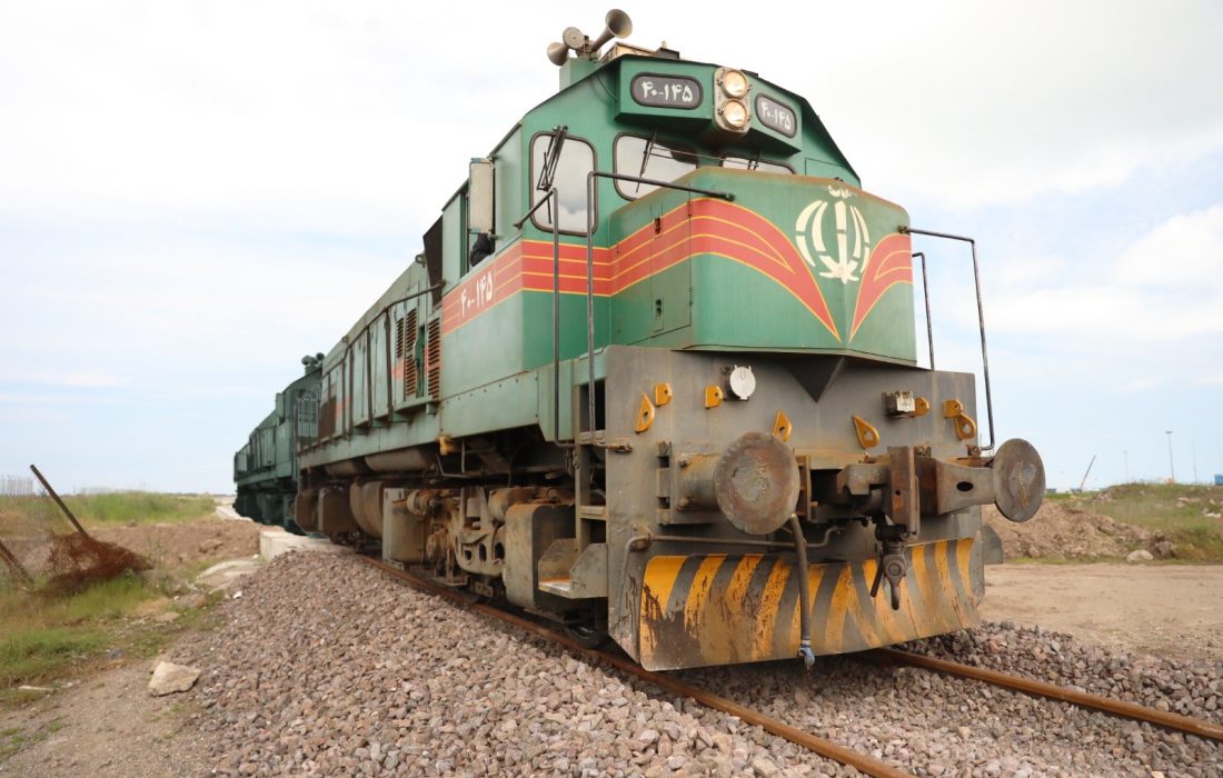 فعال‌سازی مسیر ترکیبی ریلی–دریایی در مسیر صادرات سیمان ایران از مسیر بندر كاسپین راهی بازار روسیه شد