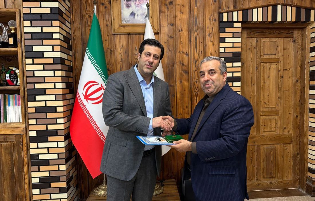 فرمانده سپاه گیلان از شهردار لاهیجان تقدیر کرد‌