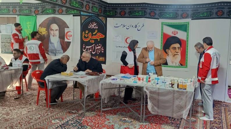 ویزیت رایگان بیش از ۵۰ شهروند کسمایی به مناسبت هفته مقاومت