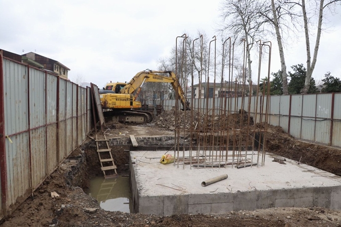 در پنجمین روز از آغاز سال نو انجام شد؛ بازدید شهردار رشت از روند اجرایی پیشرفت فیزیکی تقاطع غیر هم سطح شهید باهنر