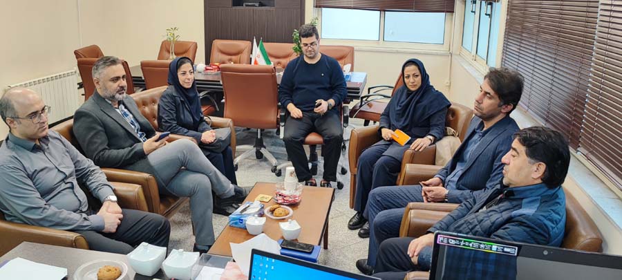 رایزنی رئیس پارک علم و فناور گیلان و معاونت تجاری مخابرات گیلان در حوزه همکاری و توافقنامه