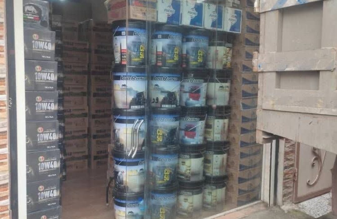 مدیرکل صمت:  کشف ۱۰ تن روغن موتور قاچاق در رشت