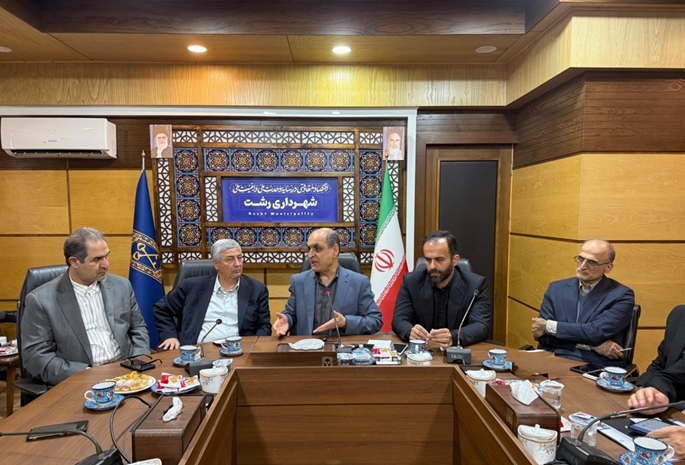 استاندار گیلان میهمان ویژه نخستین جلسه شورای اداری شهرداری رشت تأکید بر هماهنگی بین‌بخشی برای خدمت‌رسانی مطلوب