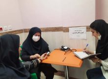 برپایی ایستگاه کنترل رایگان فشارخون در مرکز آموزشی و درمانی ۱۷ شهریور همزمان با هفته سلامت