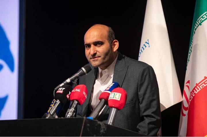 تاج شهرستانی امیدی که پرقدرت‌تر از انتخابات شورای ششم به میدان آمد/ تاج‌شهرستانی؛ چهره‌ای که حواشی را به فرصتی برای اثبات بدل کرد