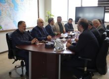 در راستای حمایت از تولید، سرمایه‌گذاری و رفع موانع فعالیت‌های اقتصادی انجام شد؛ بازدید بازرس كل گیلان و مدیرعامل منطقه آزاد انزلی از شهرك صنعتی شماره ۲ / تأكید بر توسعه صنایع سلامت‌محور و تقویت امنیت غذایی