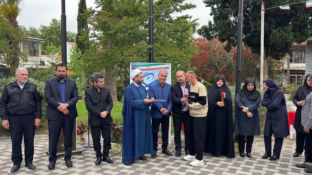 آیین تجلیل از سفیران پاکیزگی و تلاش در شهرداری خشکبیجار برگزار شد
