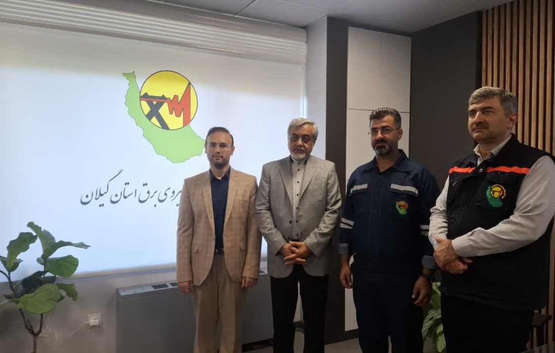 فرماندار رشت در بازدید از دستاوردهای نوآورانه شرکت توزیع برق گیلان: نوآوری‌های جوانان در صنعت برق، گامی مؤثر در ارتقای خدمات و بهره‌وری است