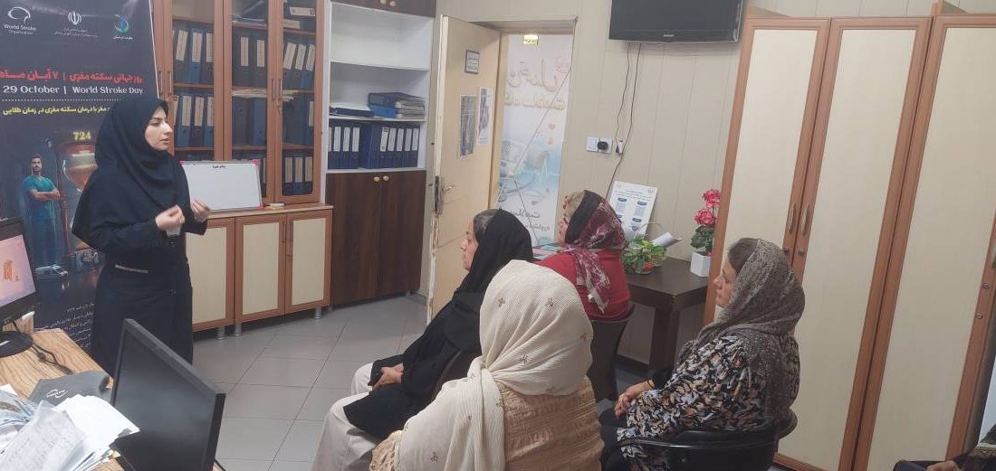 برگزاری پویش «مراقبِ مراقبان باشیم» همزمان با هفته ملی سلامت در مرکز آموزشی و درمانی پورسینا