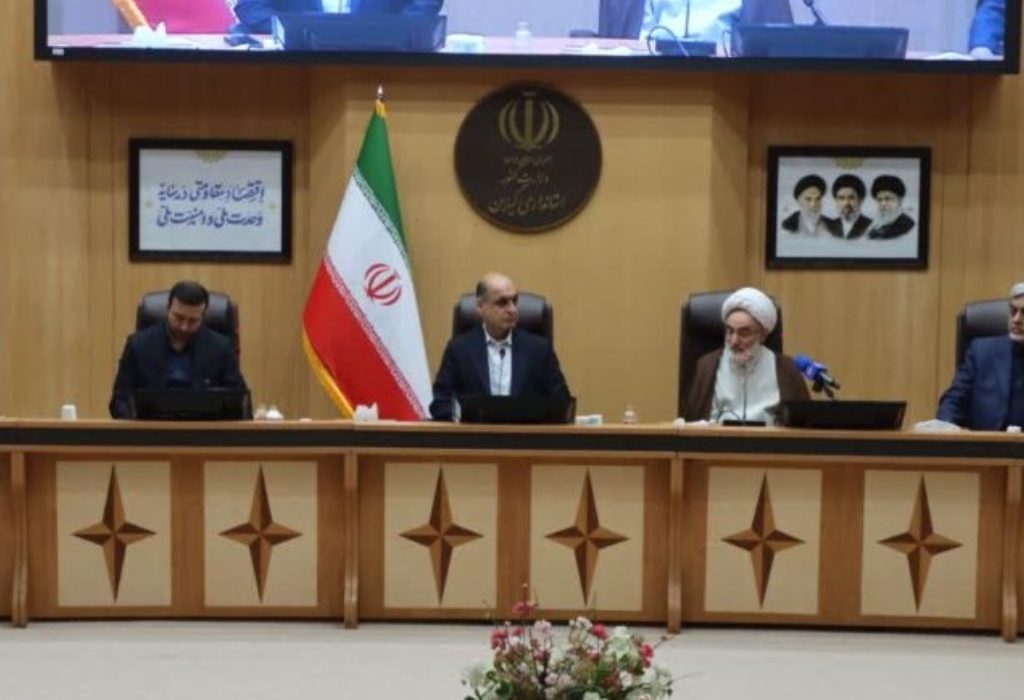 انتقاد آیت الله فلاحتی از پیچیدگی‌های اداری؛ مشکلات کسبه بازار سوخته سریع‌تر حل شود|حمایت از بازاریان خسارت‌دیده رشت وظیفه همه دستگاه‌هاست