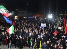 اجتماع پرشور گیلانیان در کنار مردم تهران در میدان صادقیه شب میزبانی پایتخت از هنر و آیین دیار میرزا