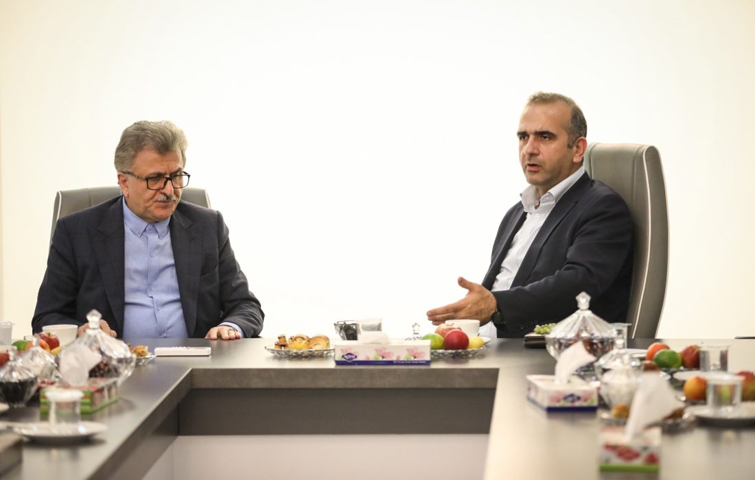 در دیدار رئیس دانشگاه علوم پزشکی گیلان با طاعتیمقدم اعلام شد؛ آمادگی سازمان جهت مشاركت در احداث درمانگاه شبانهروزی منطقه آزاد انزلی