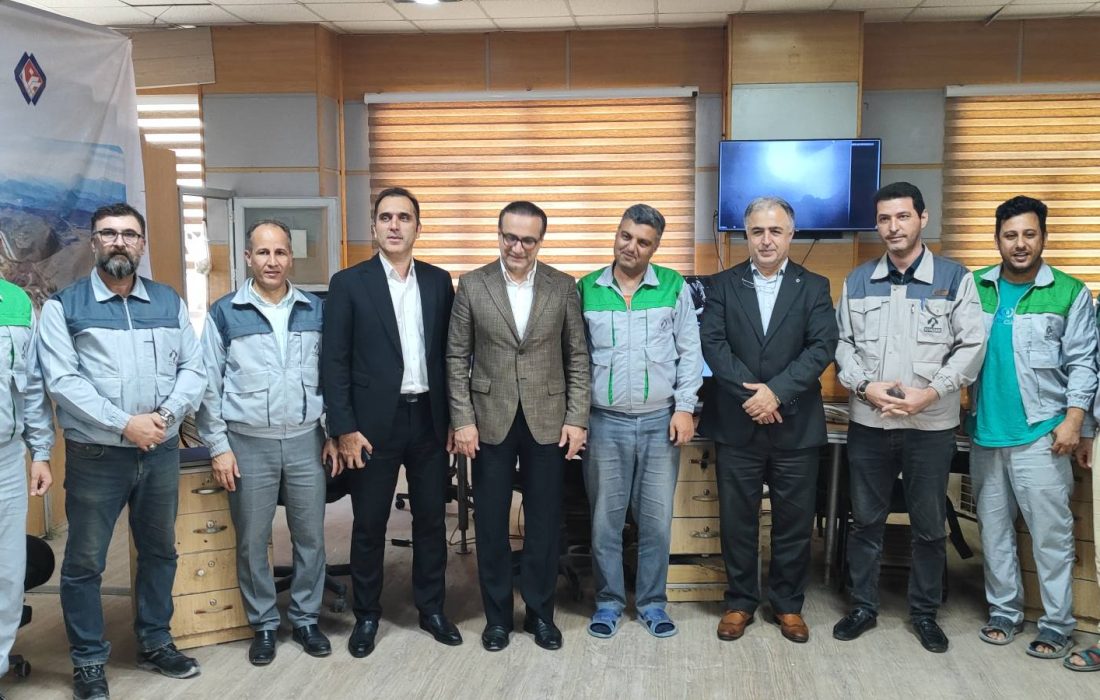 معاونت استاندار گیلان در بازدید از سیمان خزر: تولید زیر چتر حمایتی میرود
