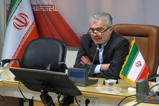معاون بهداشتی دانشگاه تأکید کرد: رعایت نکات بهداشتی برای پیشگیری از ابتلا به بیماریهای عفونی تنفسی از جمله کووید – ۱۹