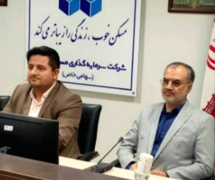 کارگرنیا رئیس شورای اسلامی شهر رشت در دیدار با مدیر عامل شرکت سرمایه گذاری بانک مسکن گیلان: اجرای طرحهای مشترک انبوهسازی و ایجاد درآمد پایدار برای توسعه زیرساختهای شهری رشت/ سرمایهگذاری بُردبُرد و پرهیز از خامفروشی اراضی، کلید جهش عمرانی و درآمدهای پایدار رشت است